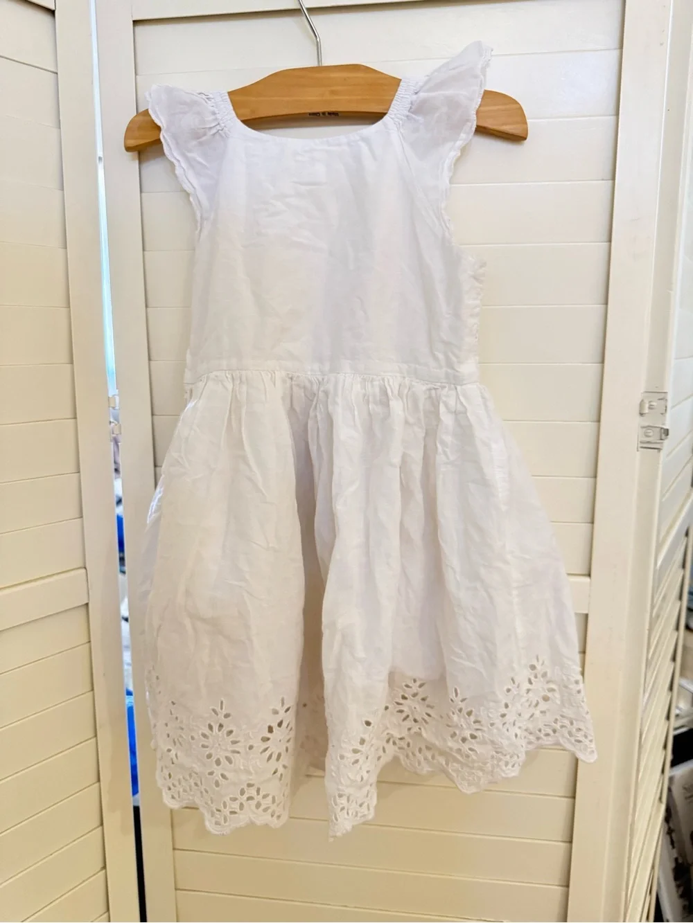 GAP White Eyelet Cotton Kids Dress - Classic Summer Style 4